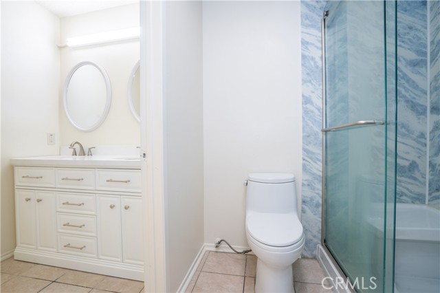 Detail Gallery Image 17 of 24 For 8601 International Ave #228,  Canoga Park,  CA 91304 - 2 Beds | 1 Baths