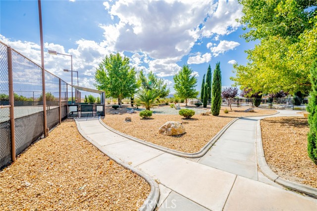 Detail Gallery Image 48 of 55 For 22241 Nisqually Rd #33,  Apple Valley,  CA 92308 - 3 Beds | 2 Baths