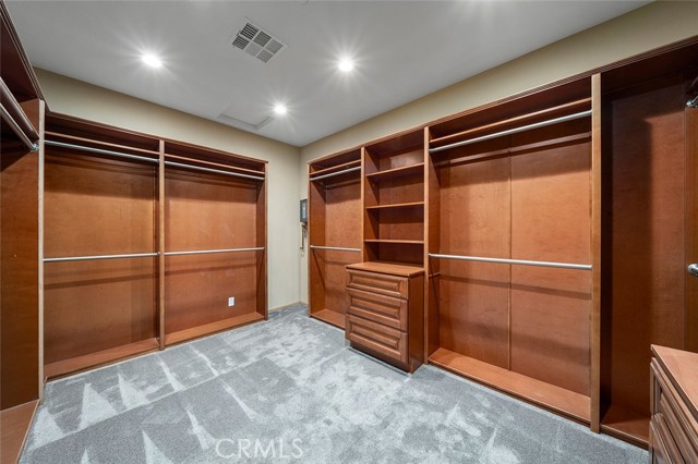 Detail Gallery Image 36 of 55 For 42225 Hacienda Dr, Murrieta,  CA 92562 - 4 Beds | 5/1 Baths