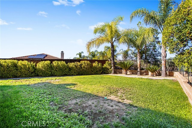 Detail Gallery Image 31 of 53 For 28618 Autumn Ln, Menifee,  CA 92584 - 5 Beds | 3 Baths