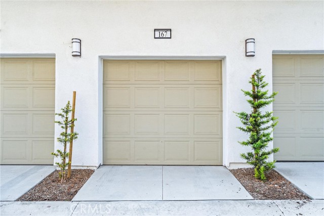 167 Sash, Irvine CA: https://media.crmls.org/medias/e71362d8-bbd8-4d5c-80de-9c0374a6a788.jpg