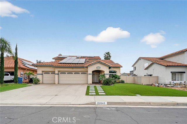 Detail Gallery Image 4 of 56 For 23045 Twinflower, Wildomar,  CA 92595 - 4 Beds | 2/1 Baths