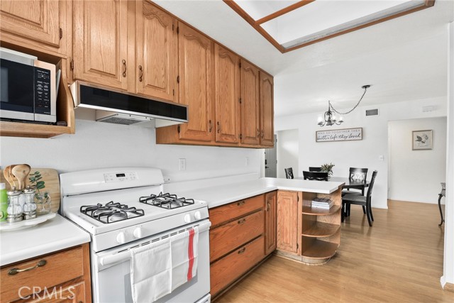 Detail Gallery Image 10 of 31 For 2821 N Gaff St, Orange,  CA 92865 - 3 Beds | 2 Baths