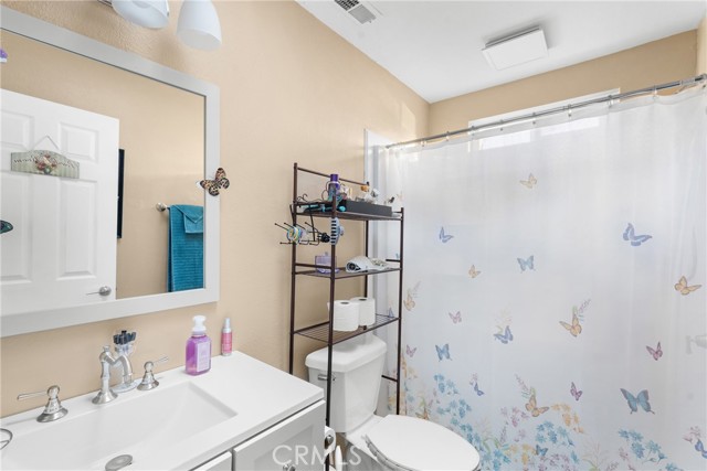 Detail Gallery Image 8 of 11 For 1639 Wade Dr, Paso Robles,  CA 93446 - 3 Beds | 1/1 Baths