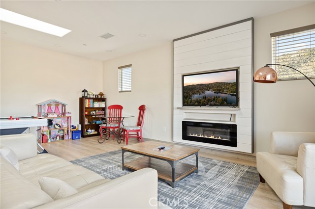 Detail Gallery Image 39 of 59 For 1215 Valley View Dr, Big Bear City,  CA 92314 - 5 Beds | 3/1 Baths