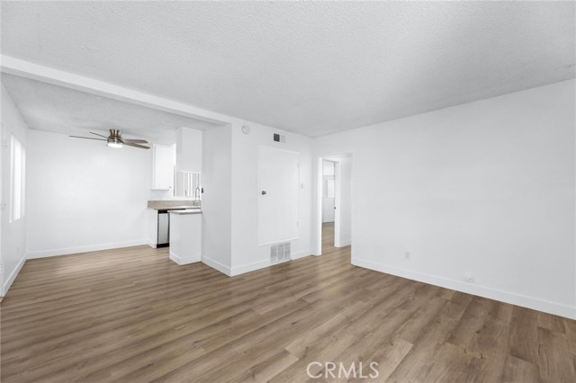 223 Shell Street, Manhattan Beach, California 90266, ,Residential Income,For Sale,Shell,SB26073464