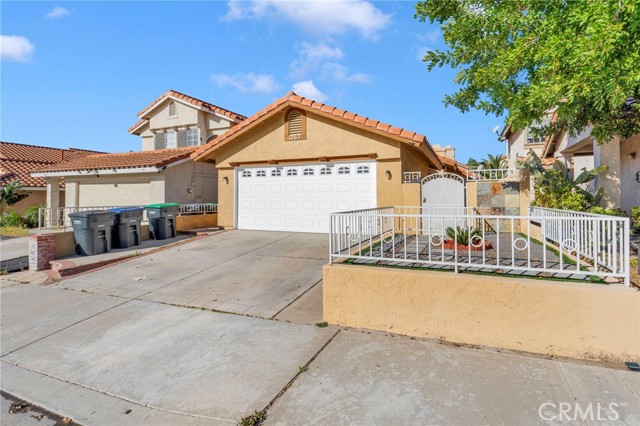 Detail Gallery Image 3 of 30 For 1065 Martinez, Colton,  CA 92324 - 2 Beds | 1 Baths