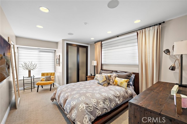 159 Angelo Walk, Long Beach CA: https://media.crmls.org/medias/e716c8de-6887-407d-8b5d-b5a477175381.jpg