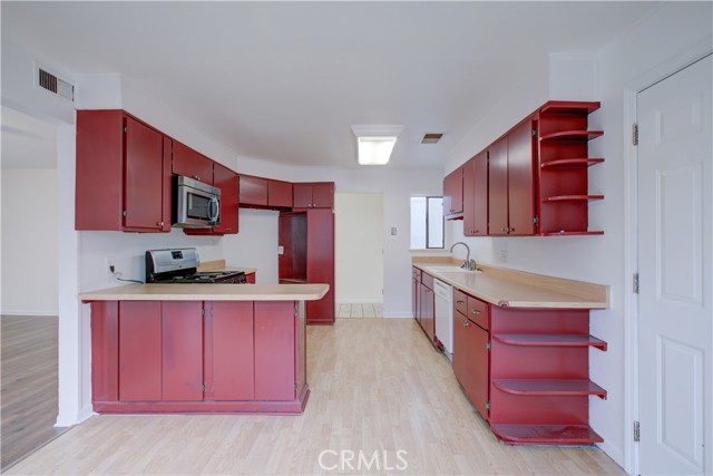 Detail Gallery Image 7 of 22 For 2317 High, Atwater,  CA 95301 - 3 Beds | 2 Baths