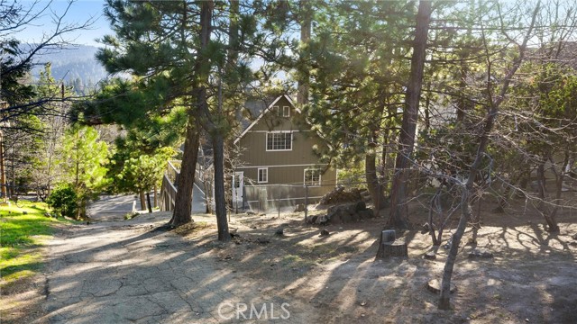 Detail Gallery Image 44 of 44 For 1113 N Grass Valley, Lake Arrowhead,  CA 92352 - 4 Beds | 2 Baths