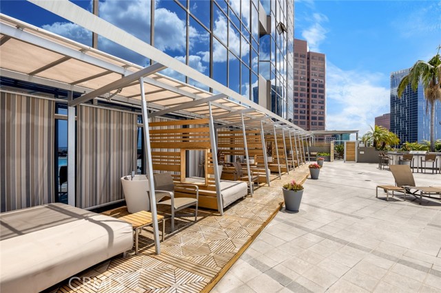 Detail Gallery Image 13 of 17 For 1100 Wilshire #3005,  Los Angeles,  CA 90017 - 1 Beds | 1 Baths