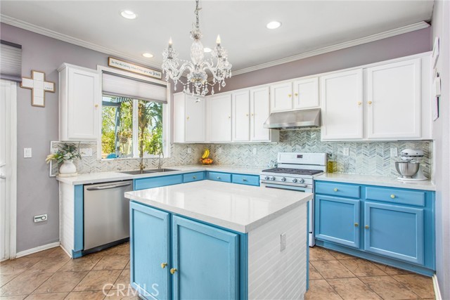 Detail Gallery Image 12 of 42 For 1360 Cane Bay Ln, Perris,  CA 92571 - 4 Beds | 3 Baths