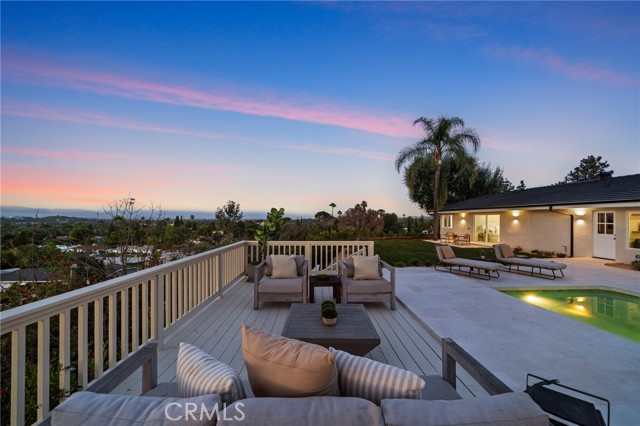 Detail Gallery Image 25 of 25 For 24153 Califa St, Woodland Hills,  CA 91367 - 4 Beds | 3 Baths