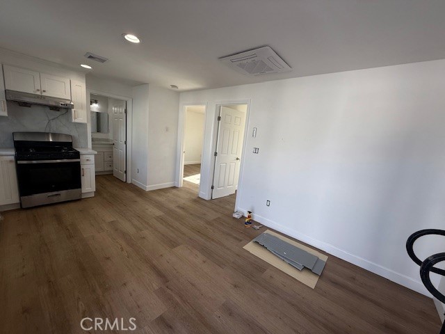3837 Lincoln Avenue, El Monte CA: https://media.crmls.org/medias/e71925df-37e6-4cc7-82d9-5cabfc798f21.jpg