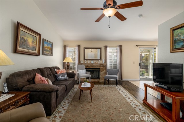 Detail Gallery Image 5 of 34 For 29308 Calgary Ct, Menifee,  CA 92586 - 3 Beds | 2 Baths