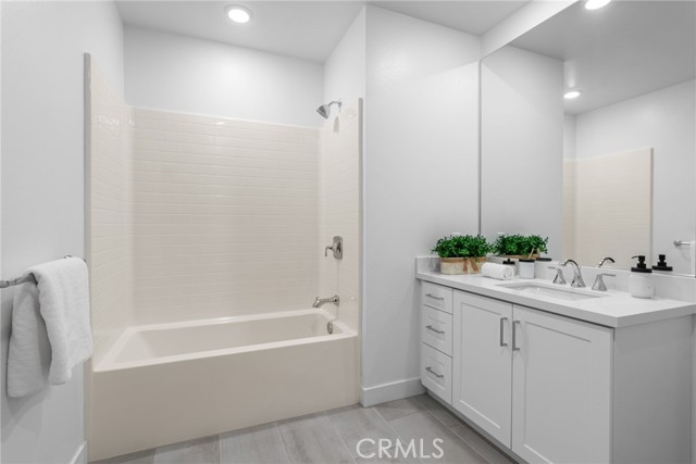 Detail Gallery Image 17 of 36 For 1702 Rivington, Irvine,  CA 92612 - 1 Beds | 2 Baths