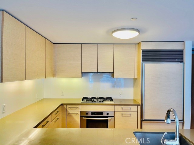 Detail Gallery Image 2 of 29 For 301 Mission St 3j,  San Francisco,  CA 94105 - 2 Beds | 2 Baths
