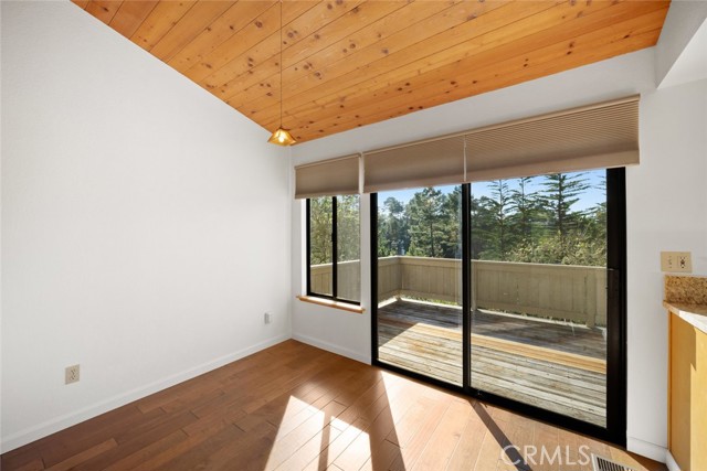 Detail Gallery Image 10 of 42 For 1779 Downing, Cambria,  CA 93428 - 3 Beds | 2/1 Baths