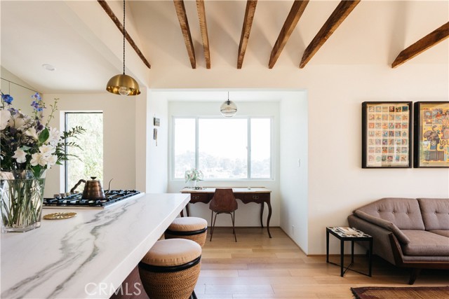 Detail Gallery Image 8 of 24 For 2305 Effie St, Los Angeles,  CA 90026 - 1 Beds | 2 Baths