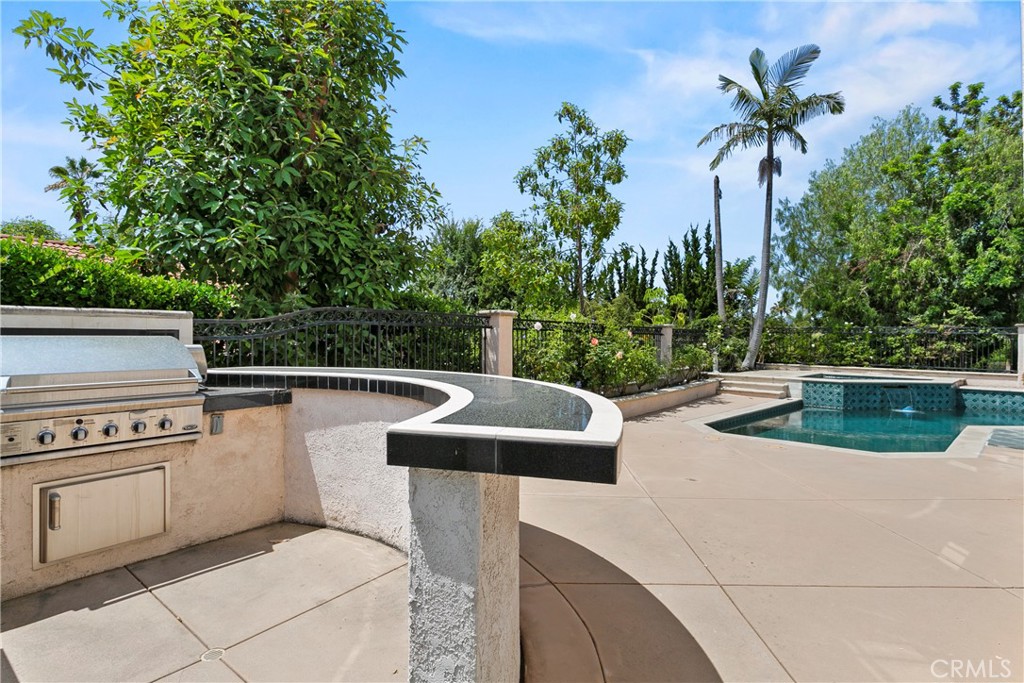 E71cc125 32b8 46a9 99a8 9fc11397ccc3