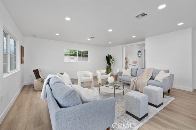 Detail Gallery Image 6 of 40 For 10236 Santa Anita Ave, Montclair,  CA 91763 - 3 Beds | 2 Baths