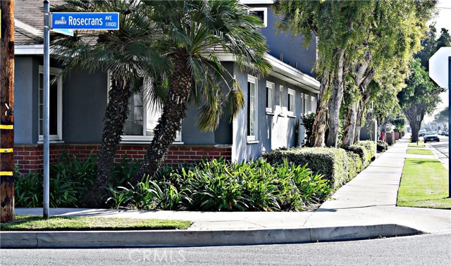 Rosecrans and Arlee corner