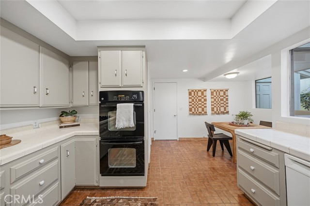 Detail Gallery Image 13 of 46 For 4200 N Virginia Vista, Long Beach,  CA 90807 - 3 Beds | 2/1 Baths