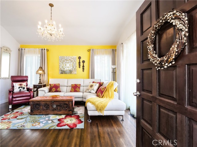 Detail Gallery Image 5 of 40 For 3711 S Patton, San Pedro,  CA 90731 - 3 Beds | 2 Baths