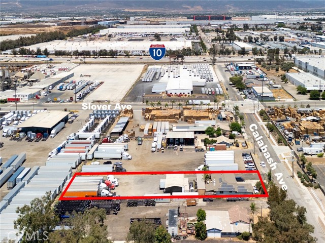 10566 Calabash Avenue, Fontana CA: https://media.crmls.org/medias/e71e52b8-1f26-48fb-bc03-8cad306a256b.jpg