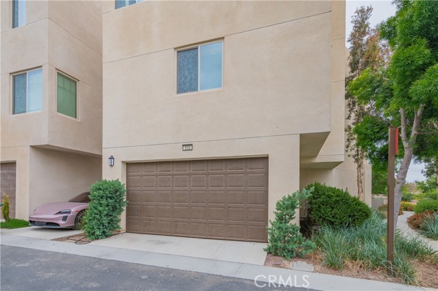 111 Bosque, Irvine CA: https://media.crmls.org/medias/e71e9c54-0150-48ca-9658-aee001184e7f.jpg
