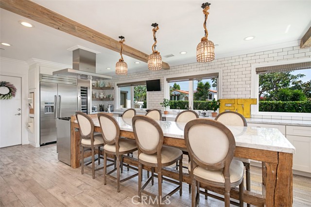 228 Ledroit Street, Laguna Beach CA: https://media.crmls.org/medias/e71f4099-83e0-4a1a-a152-5a8e69c61f2d.jpg