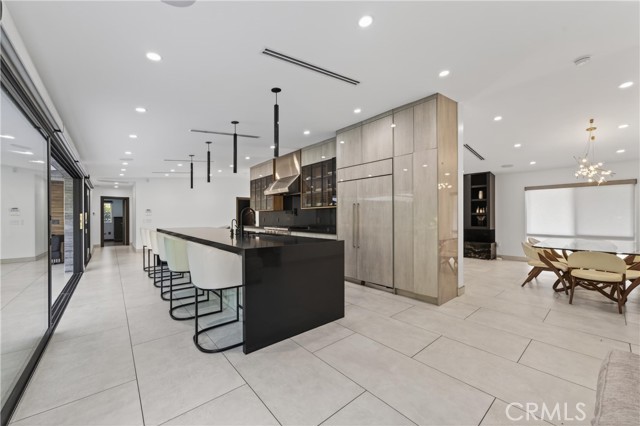 Detail Gallery Image 19 of 62 For 20431 Germain, Chatsworth,  CA 91311 - 5 Beds | 3/1 Baths