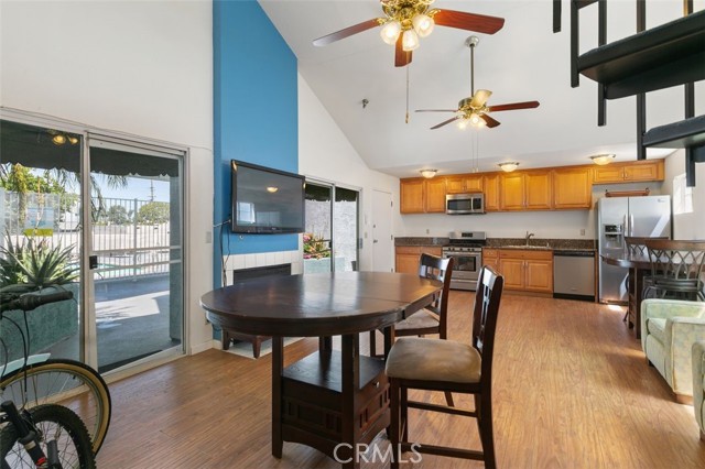 Detail Gallery Image 40 of 42 For 1100 Euclid Ave #108,  Long Beach,  CA 90804 - 2 Beds | 2 Baths