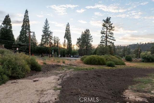 Detail Gallery Image 11 of 32 For 10 Sierra View Dr, Arrowbear,  CA 92382 - – Beds | – Baths