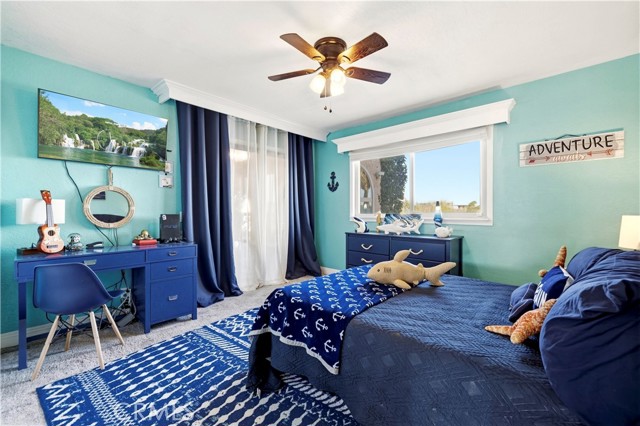 Image 27 of 75 For 74565 22nd Avenue