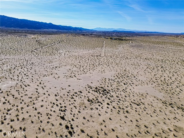 Detail Gallery Image 30 of 37 For 76100 2 Mile Rd, Twentynine Palms,  CA 92277 - – Beds | – Baths