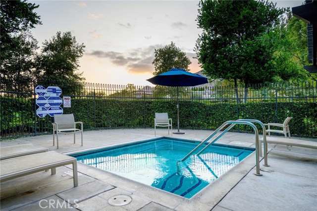 27 Silver Forest Court, Azusa CA: https://media.crmls.org/medias/e722a1c5-86e5-4313-ad3d-847feae902bf.jpg