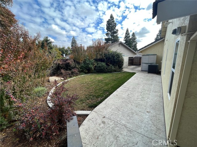 Detail Gallery Image 40 of 42 For 1941 La Costa Ct, Merced,  CA 95340 - 3 Beds | 2 Baths