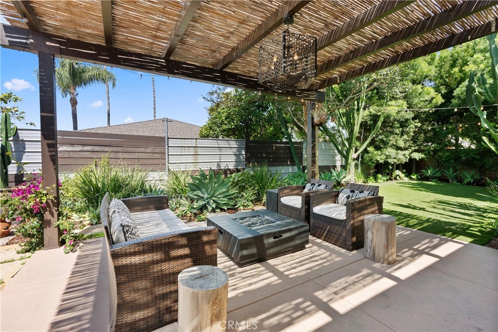 E722f1f2 Ff64 4fff A56f 2d4707244cae