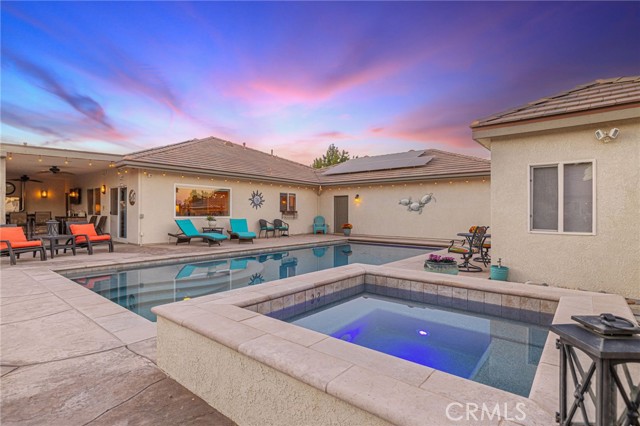 Image 33 of 72 For 2534 Desert Rose Drive
