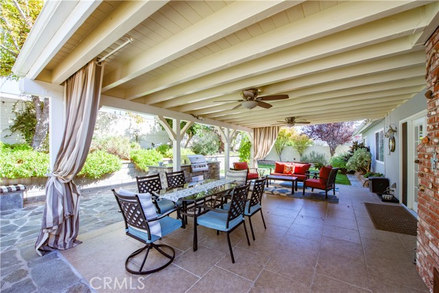 1546 Deodora Street photo 22