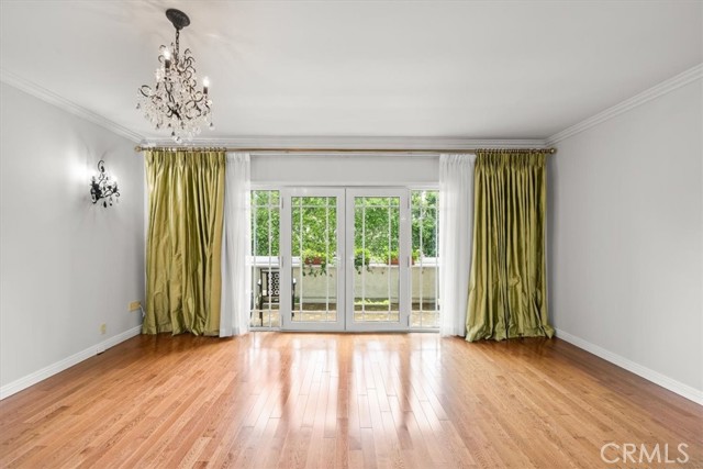 Detail Gallery Image 9 of 33 For 1228 N La Cienega Bld #203,  West Hollywood,  CA 90069 - 2 Beds | 2 Baths