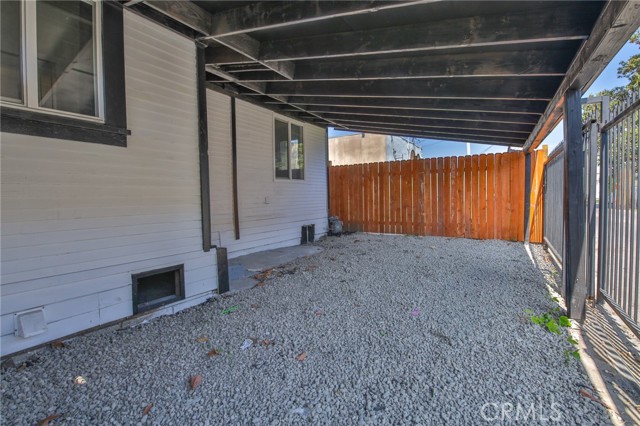 Detail Gallery Image 23 of 31 For 9504 S Main, Los Angeles,  CA 90003 - 2 Beds | 2 Baths