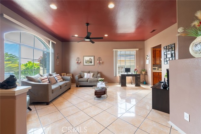 22670 Downing Street, Moreno Valley CA: https://media.crmls.org/medias/e728554b-f82a-489b-b100-84d62333eada.jpg