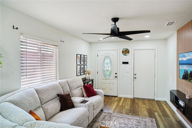 Front Image Thumbnail for CRPW25251546