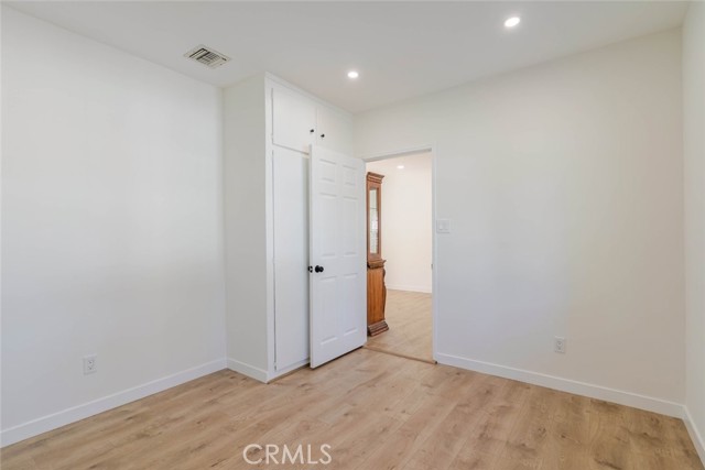 Detail Gallery Image 8 of 23 For 13716 Judd St, Pacoima,  CA 91331 - 2 Beds | 1 Baths