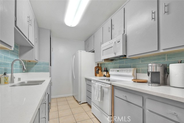 Detail Gallery Image 18 of 43 For 3565 Linden #226,  Long Beach,  CA 90807 - 1 Beds | 1 Baths