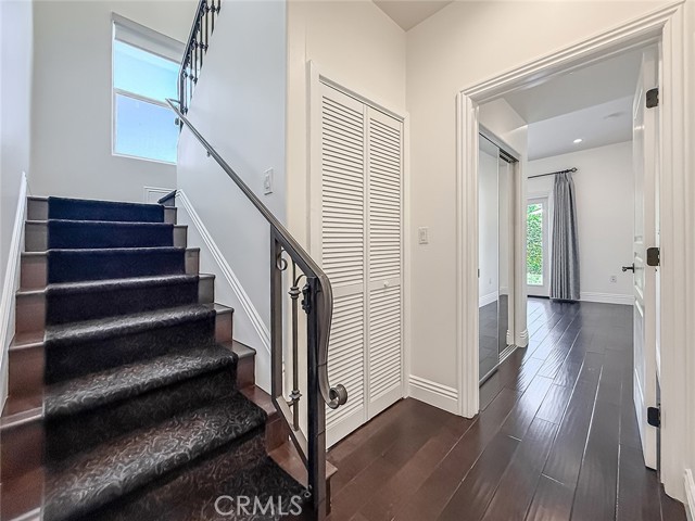 Detail Gallery Image 23 of 58 For 5960 Balcom, Encino,  CA 91316 - 4 Beds | 4 Baths