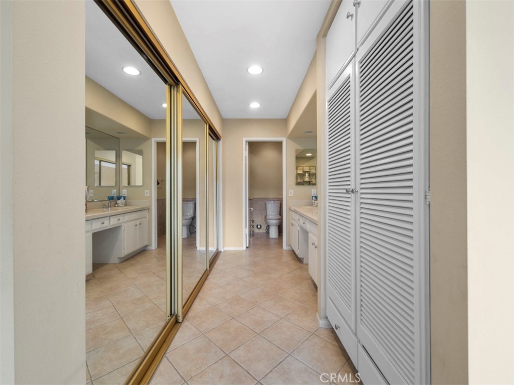 E72a0194 3bee 44af 965d F53e88abf53e