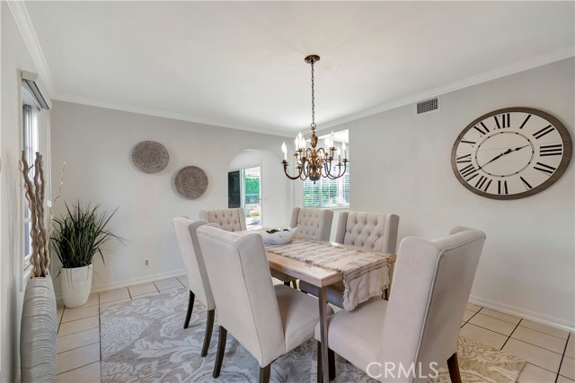 Detail Gallery Image 18 of 47 For 945 Lansing Ln, Costa Mesa,  CA 92626 - 4 Beds | 2 Baths